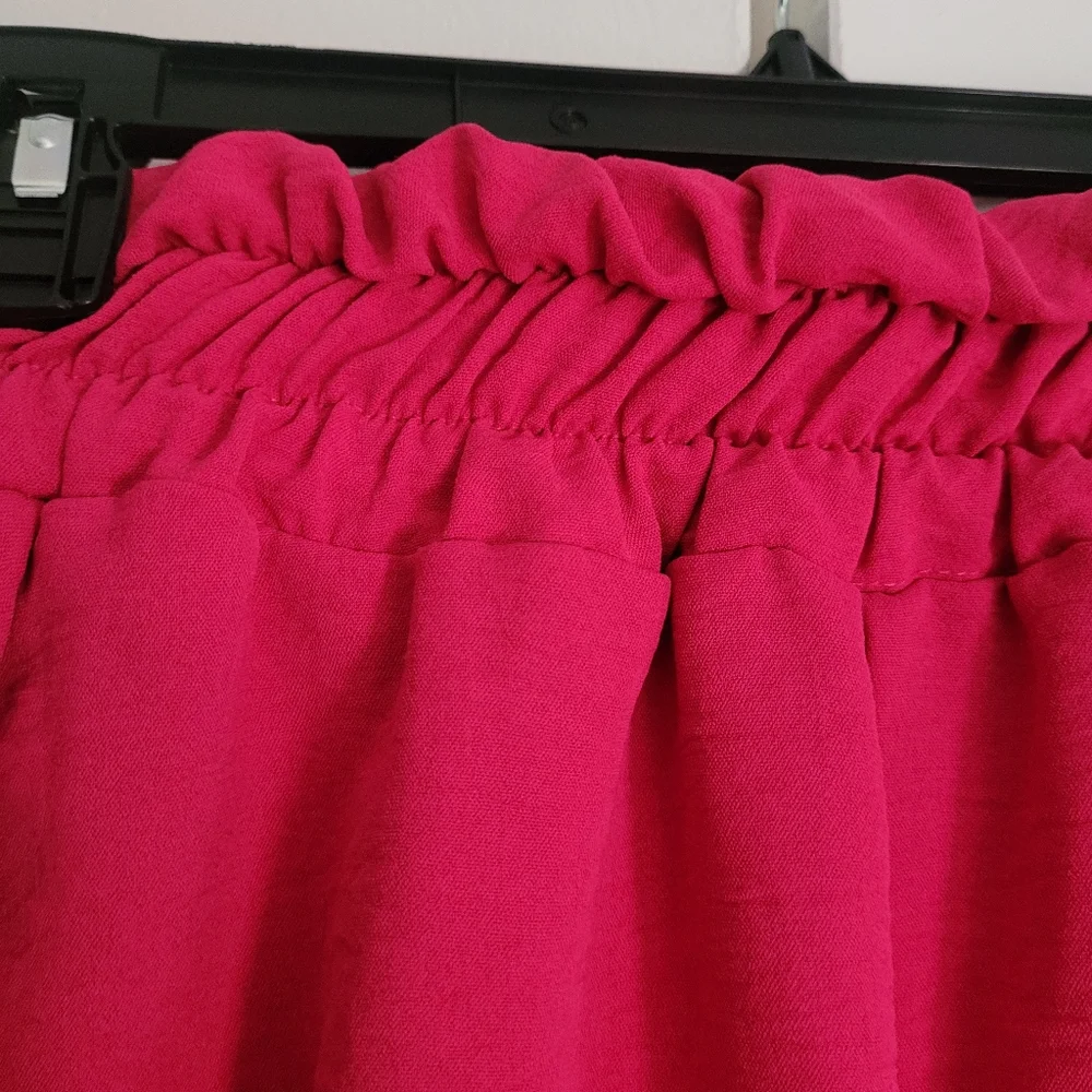Gee Gee Elastic Waist Shorts Hot Pink - Picture 6 of 7
